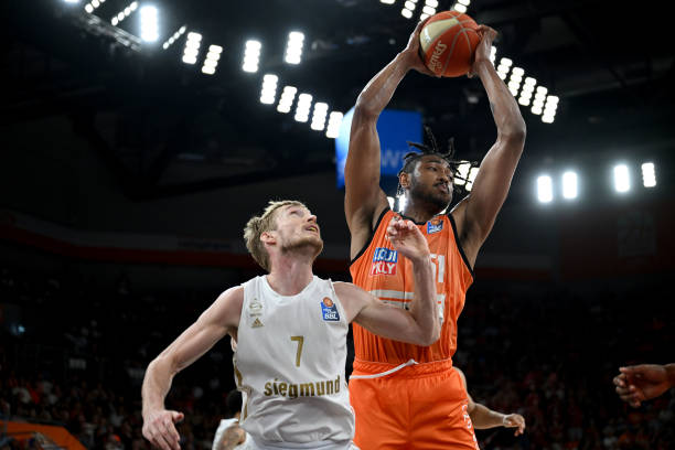 术和传控能 术和传控能