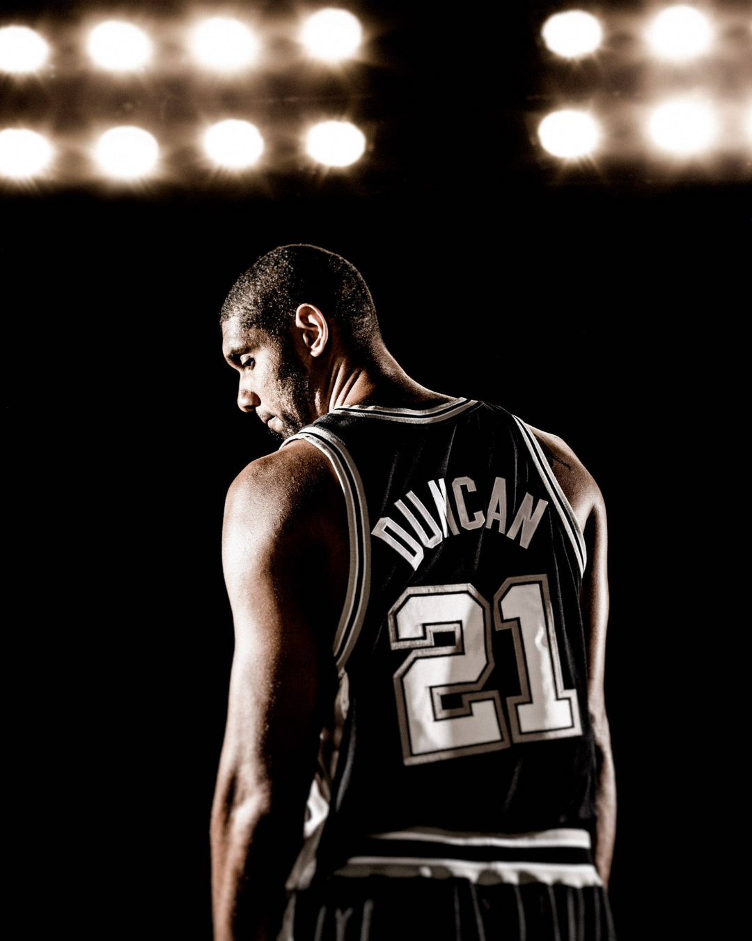 而吴艳妮则 而吴艳妮则