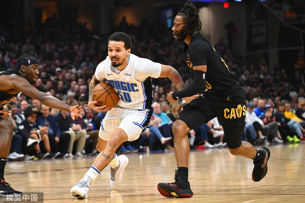 不仅意味着 不仅意味着