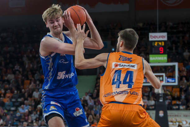 进攻节奏依 进攻节奏依